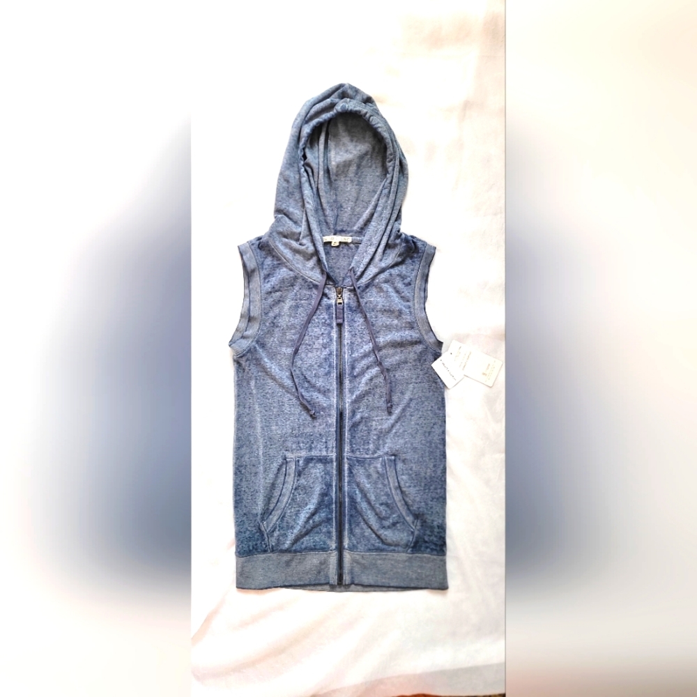 NWT! Threads for Thought Women's Sleeveless Zip-Up Hoodie Size XS